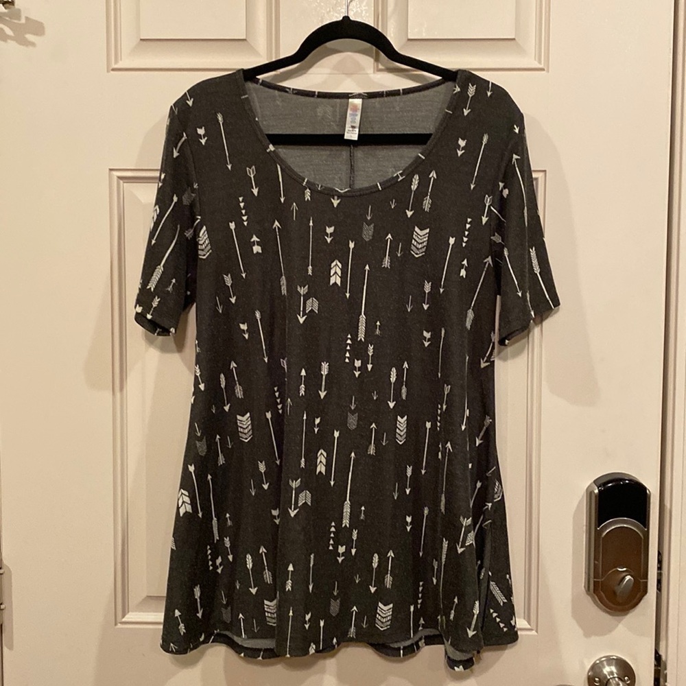 LuLaRoe Perfect Tee